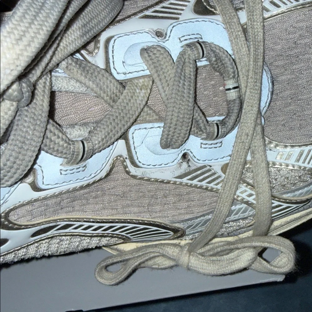 Balenciaga 3XL Eggshell Sz 13 - Picture 9 of 14